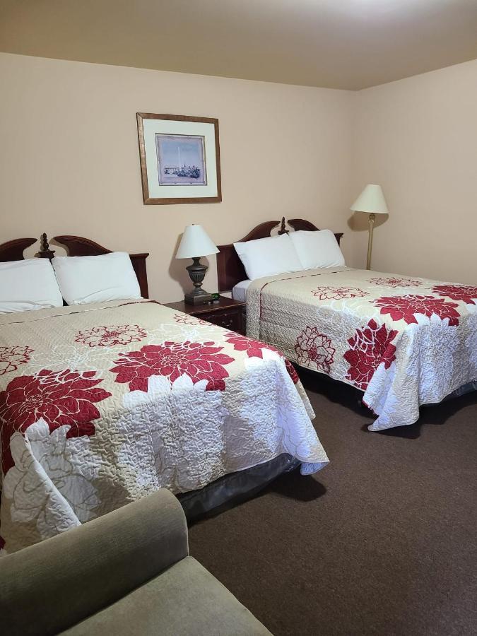 Clarysville Motel Frostburg Εξωτερικό φωτογραφία