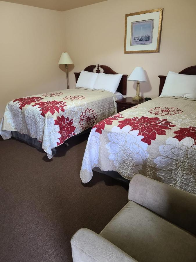 Clarysville Motel Frostburg Εξωτερικό φωτογραφία