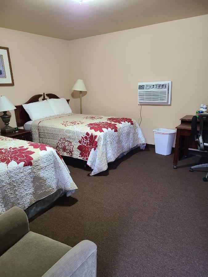 Clarysville Motel Frostburg Εξωτερικό φωτογραφία
