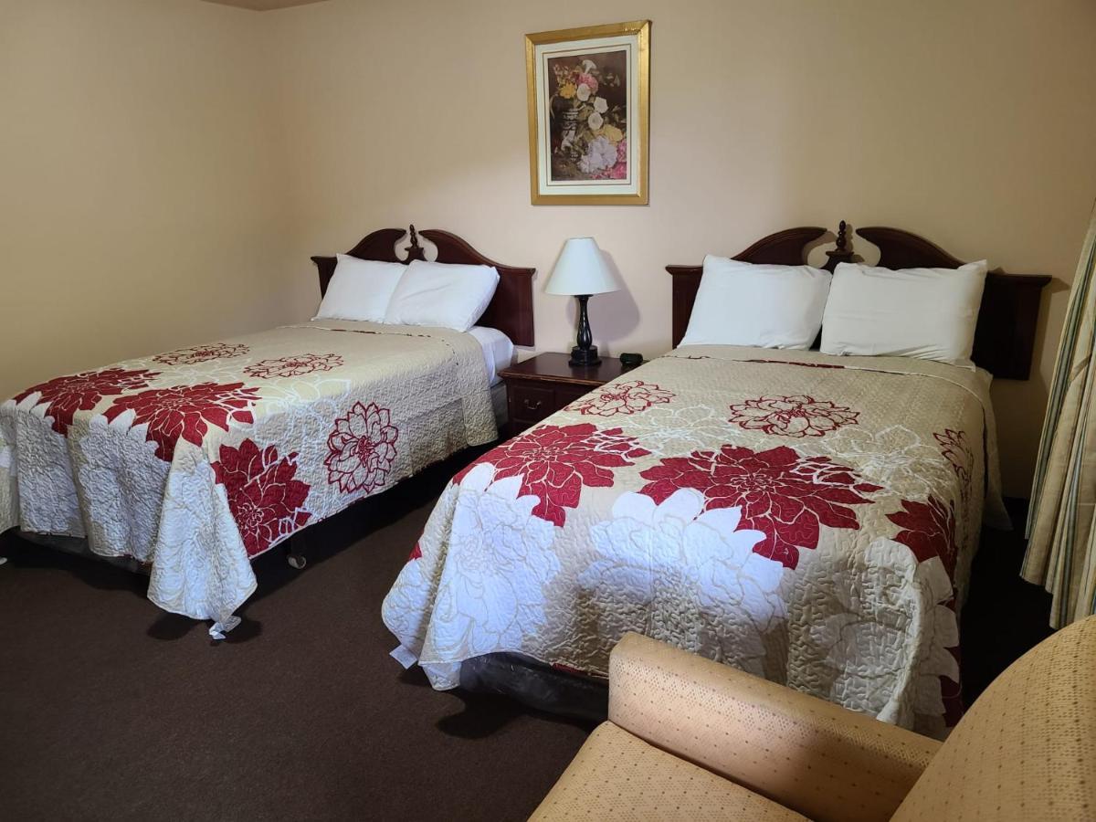 Clarysville Motel Frostburg Εξωτερικό φωτογραφία