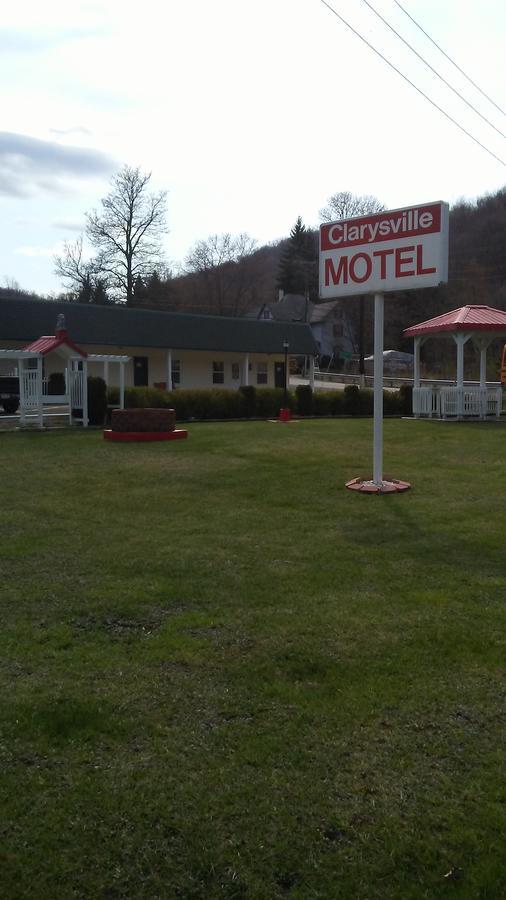 Clarysville Motel Frostburg Εξωτερικό φωτογραφία