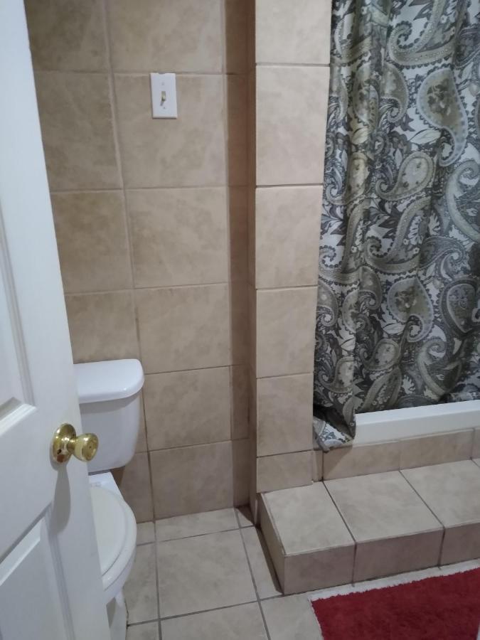 Clarysville Motel Frostburg Εξωτερικό φωτογραφία