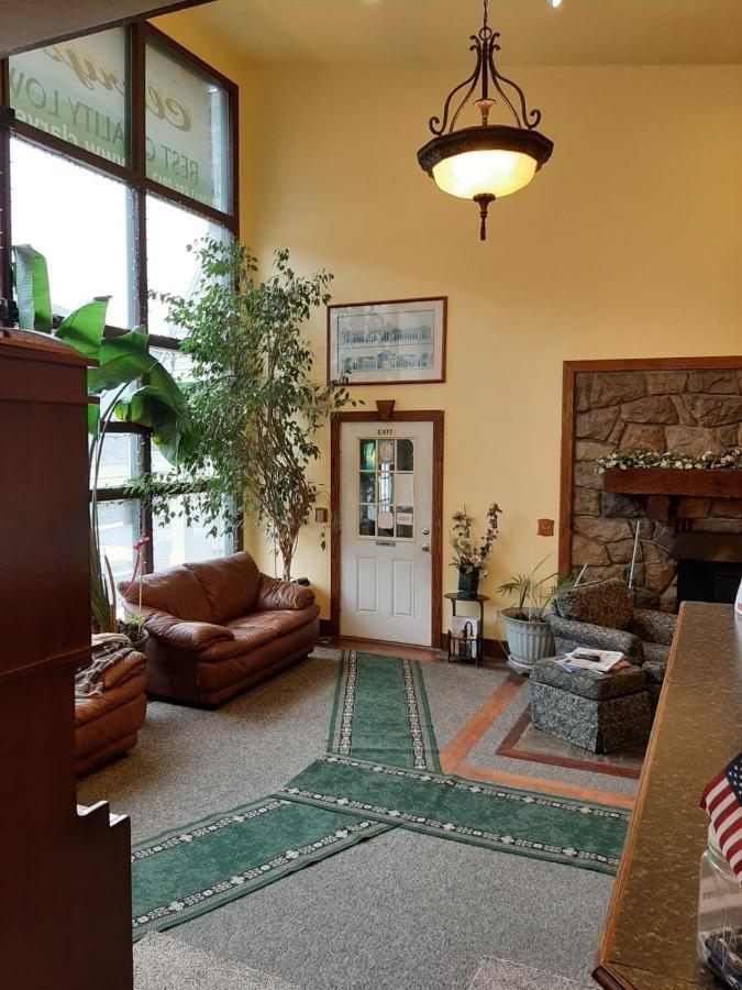 Clarysville Motel Frostburg Εξωτερικό φωτογραφία